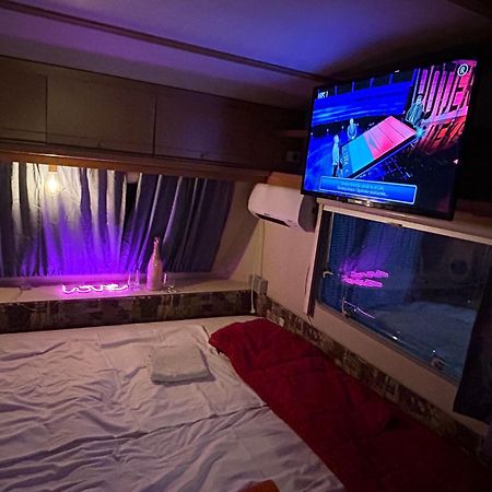 Umna & Room プーラ エクステリア 写真